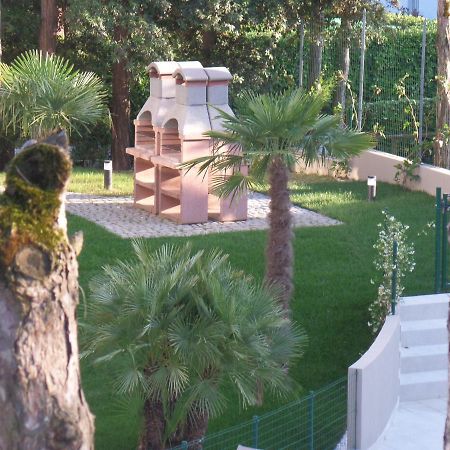 Residence Melograno Bibione Exterior photo