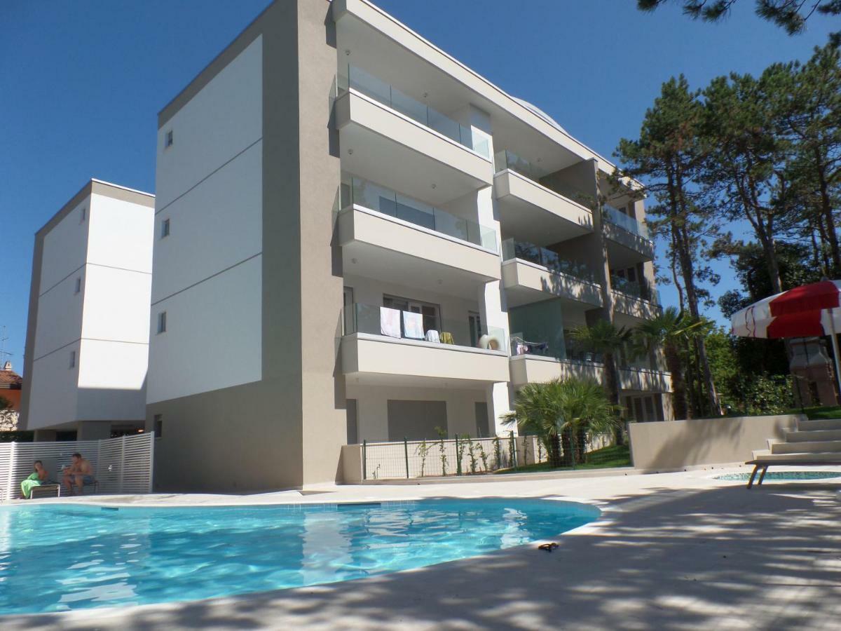 Residence Melograno Bibione Exterior photo