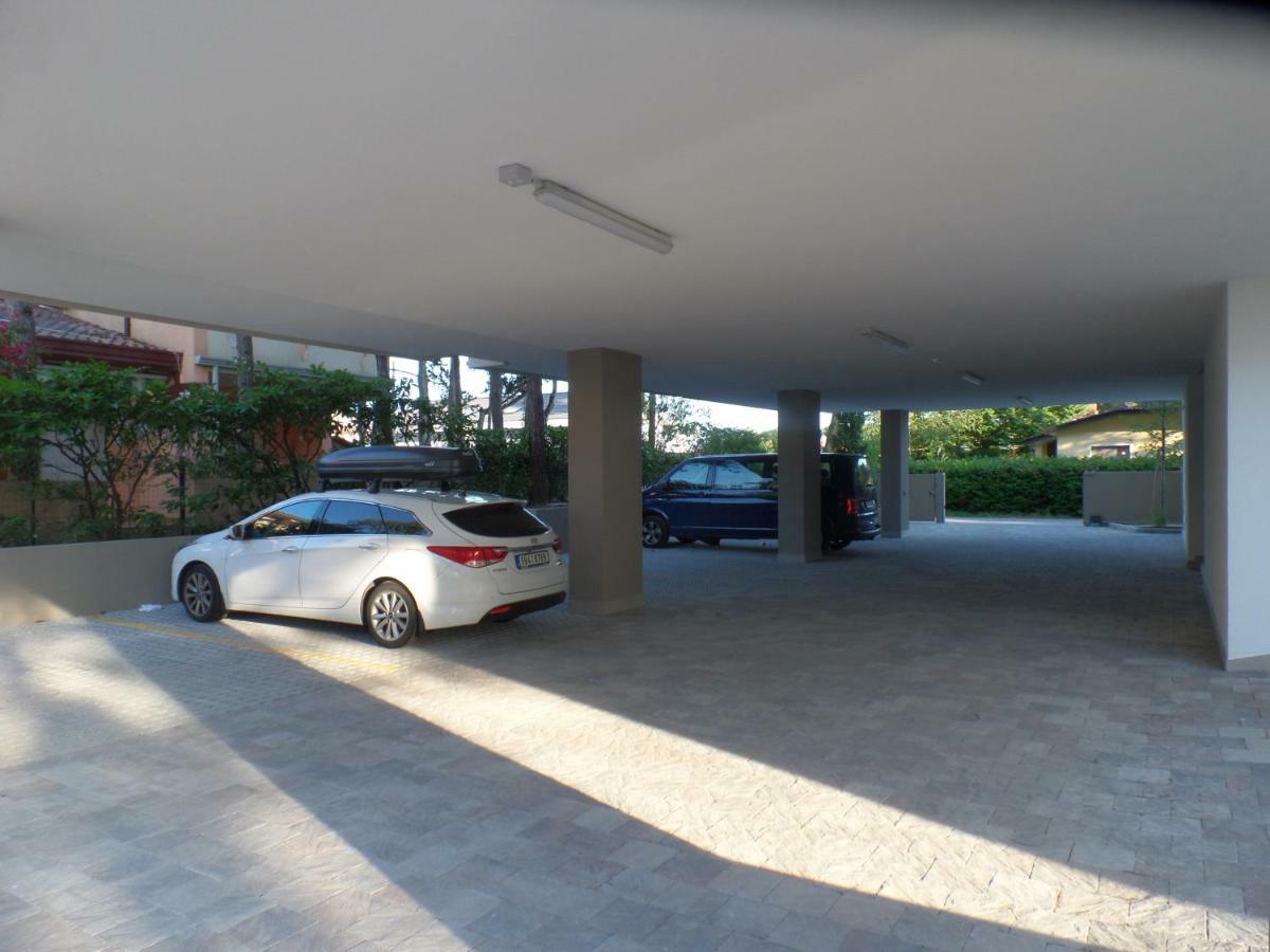 Residence Melograno Bibione Exterior photo